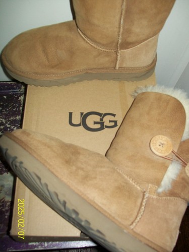 Ugg bailey button - , ii