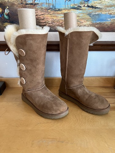 Ugg bailey button - button, triplet